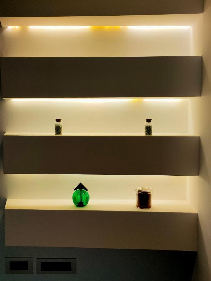 Seafront Suites Bari Bagian luar foto