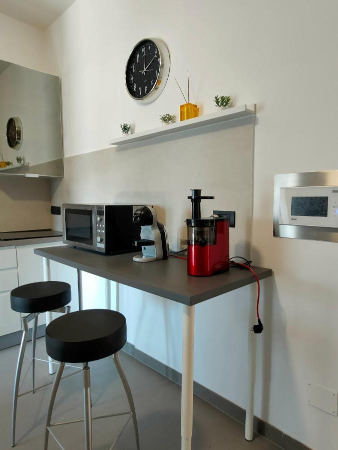 Seafront Suites Bari Bagian luar foto